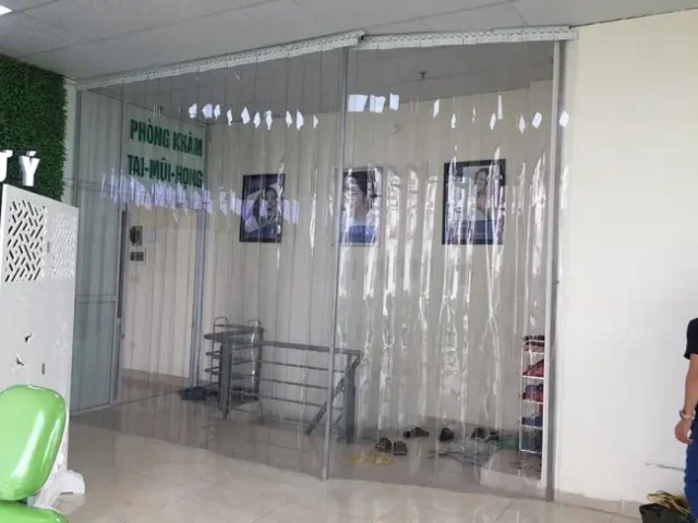 Phụ kiện lắp đặt màn nhựa PVC