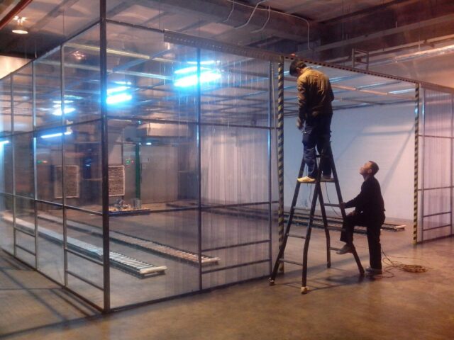 Vách ngăn màn nhựa PVC khổ lớn